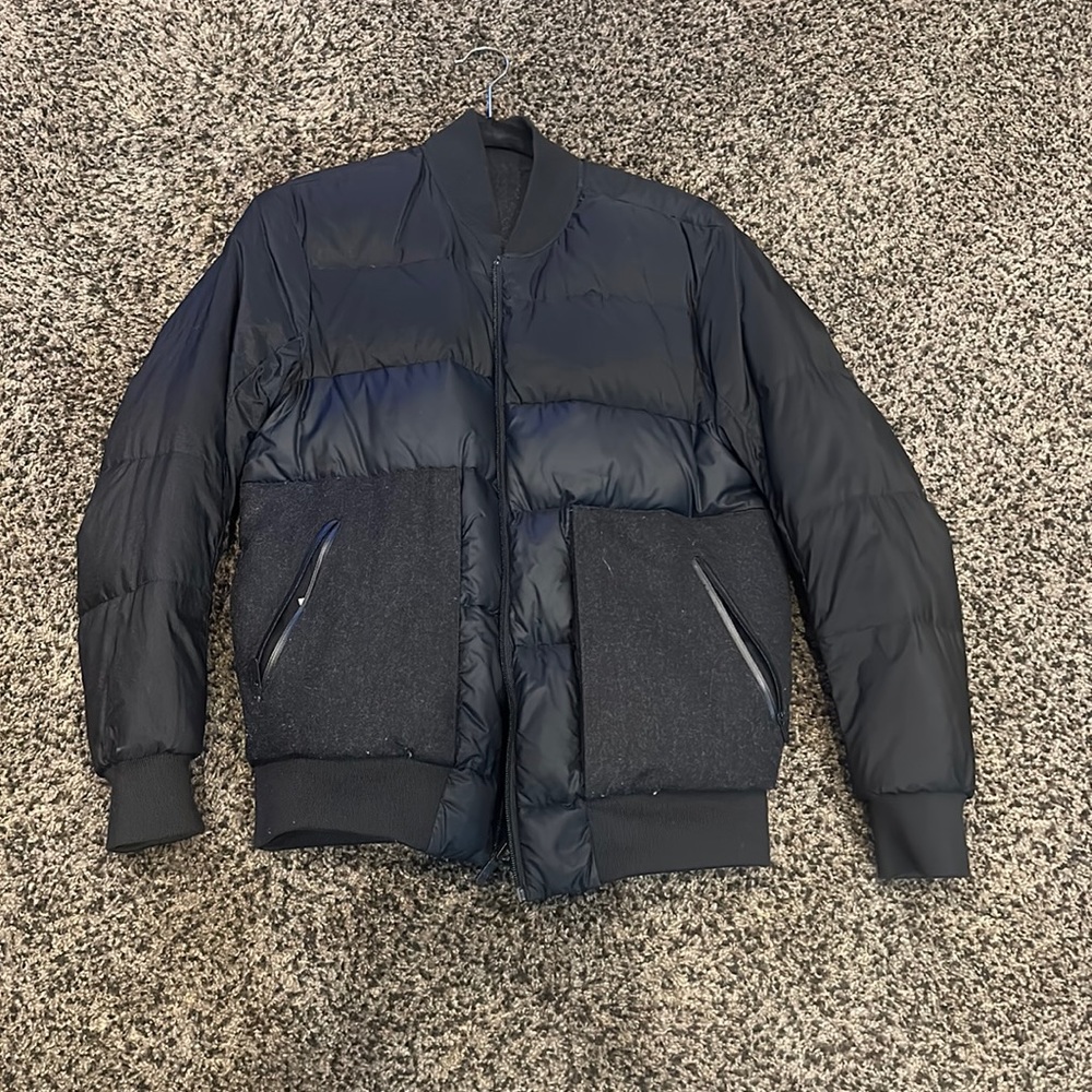 Double sided lululemon jacket size 4